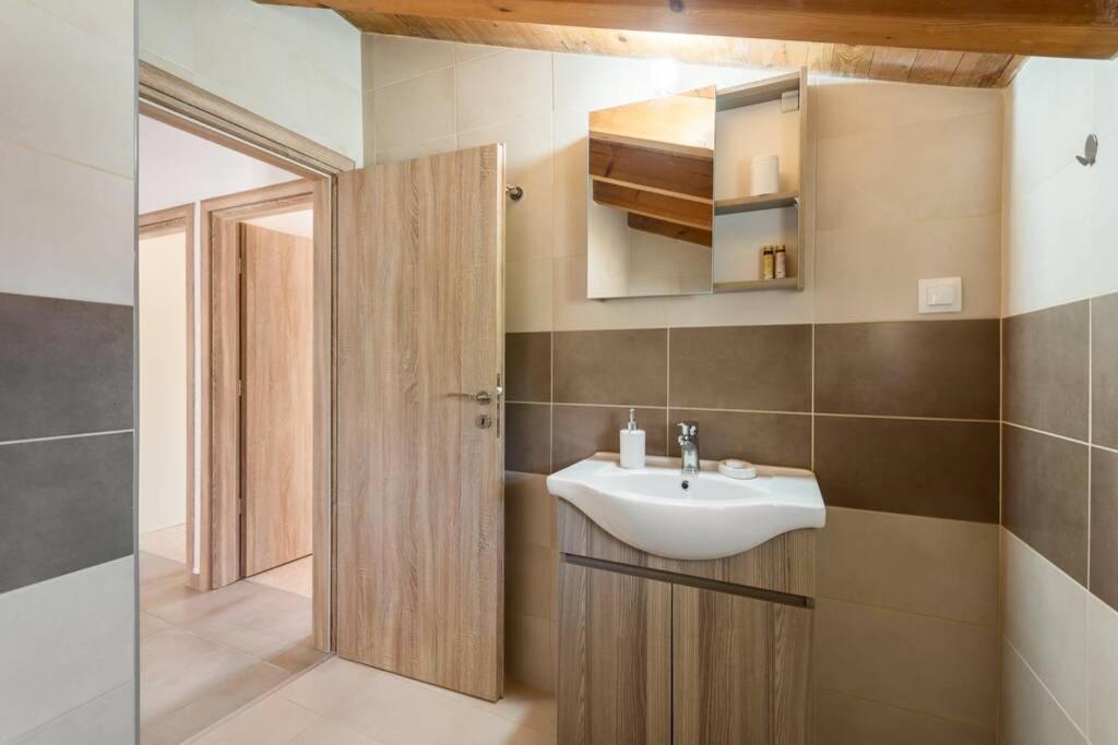 Alexandra Apartment Corfu  Екстер'єр фото